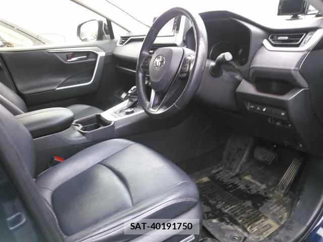 Toyota RAV4 2019 8784404-3