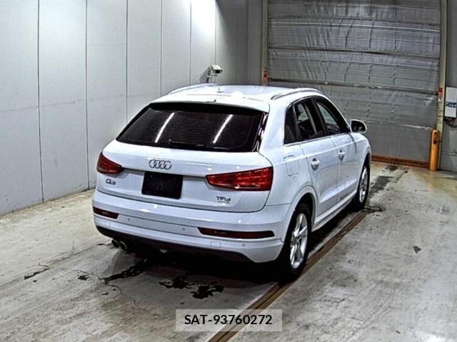 Audi Q3 2017 8704887-5