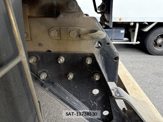 Isuzu GIGA 2013 8858189-14