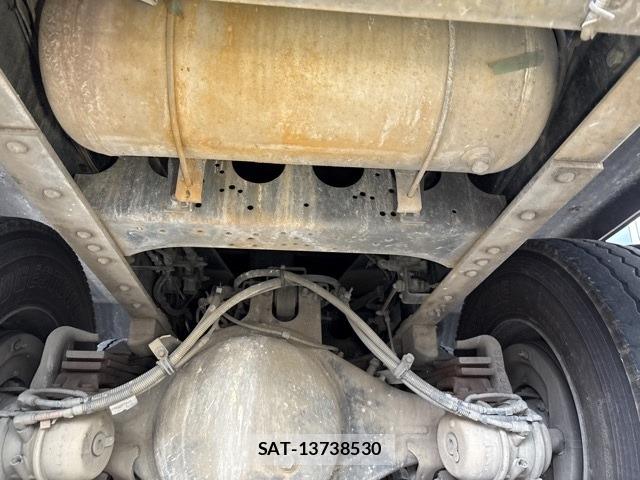 Isuzu GIGA 2013 8858189-15
