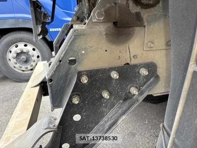 Isuzu GIGA 2013 8858189-16