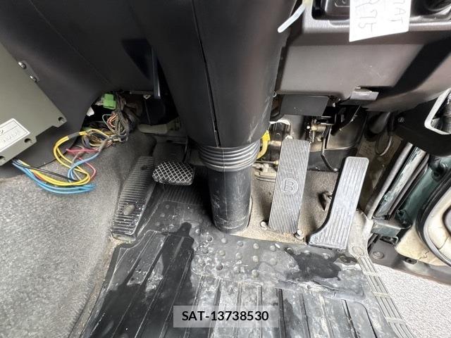 Isuzu GIGA 2013 8858189-4