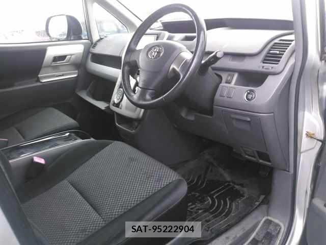 Toyota NOAH 2007 8765188-3