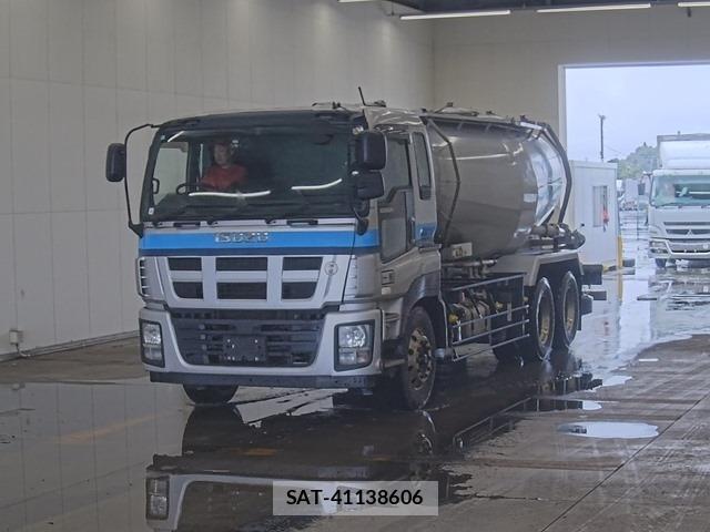 Isuzu GIGA 2013 8858200-0