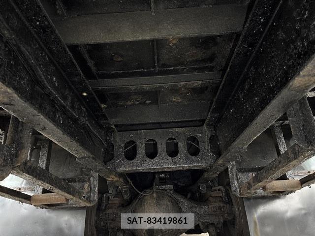 Isuzu GIGA 1996 8858219-15
