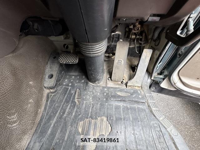 Isuzu GIGA 1996 8858219-4
