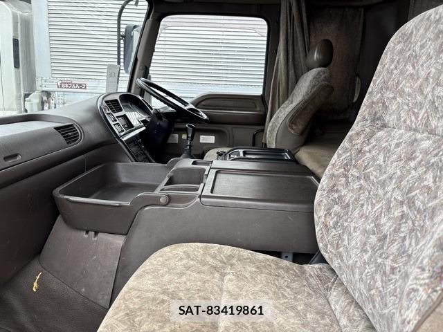 Isuzu GIGA 1996 8858219-5