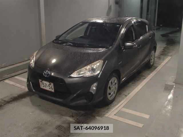 Toyota AQUA 2016 8763064-4