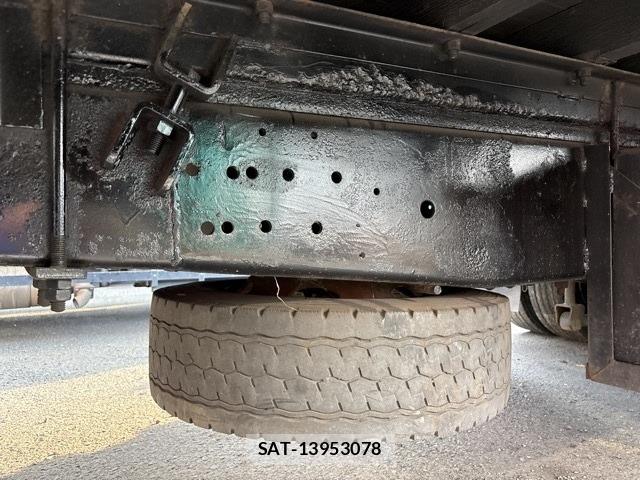 Isuzu GIGA 2002 8678718-15