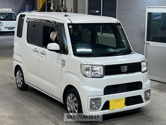 Daihatsu WAKE 2016 8936463-4