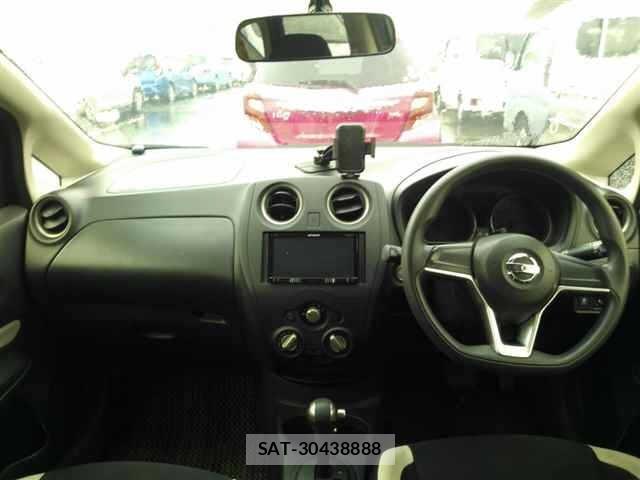 Nissan NOTE 2016 8776176-8
