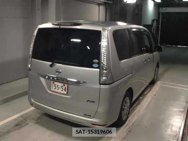 Nissan SERENA 2014 8672981-5