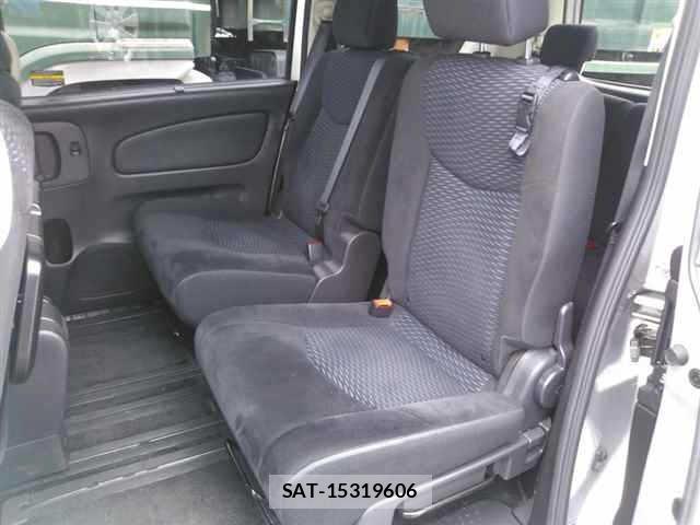 Nissan SERENA 2014 8672981-9