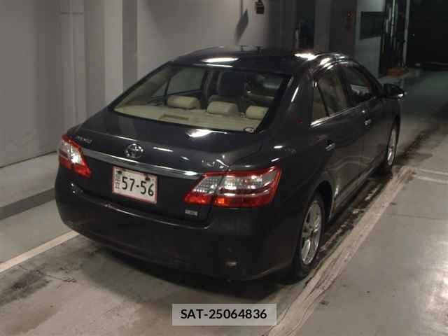 Toyota PREMIO 2014 8761349-5
