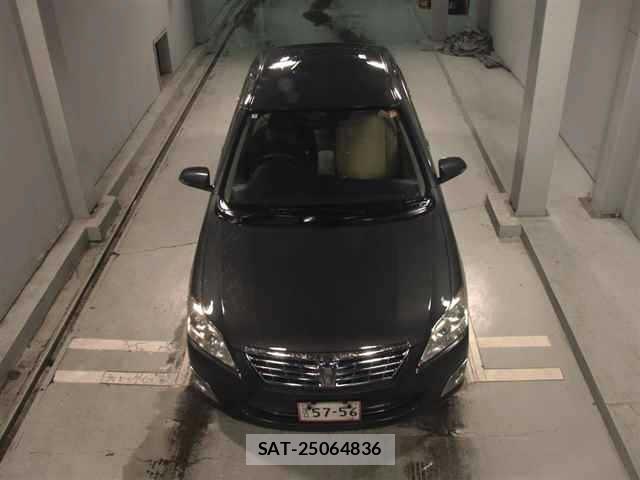Toyota PREMIO 2014 8761349-6