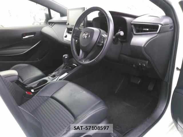 Toyota COROLLA TOURING 2021 8739391-3