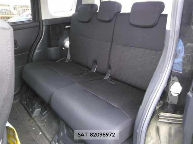 Toyota ROOMY 2018 8853373-9