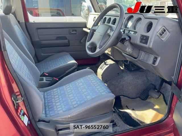 Suzuki JIMNY 2007 8931698-4