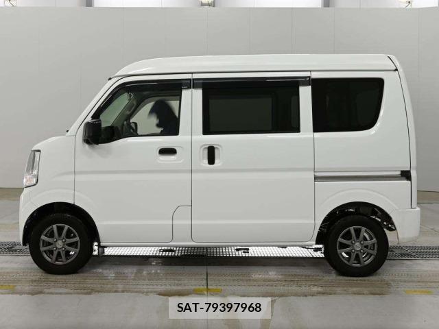 Suzuki EVERY 2021 8809837-4
