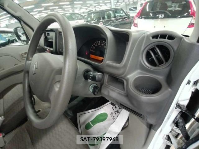 Suzuki EVERY 2021 8809837-9