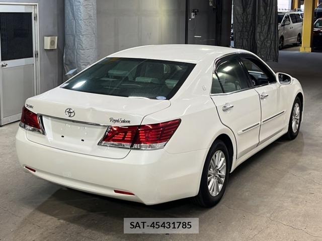 Toyota CROWN 2015 8937238-5