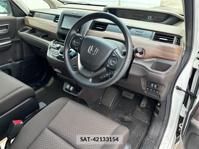 Honda FREED 2023 8683628-3