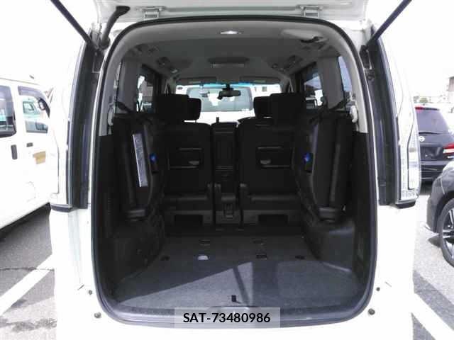 Nissan SERENA 2015 8672986-10