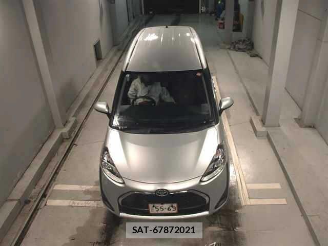 Toyota SIENTA 2021 8764392-6