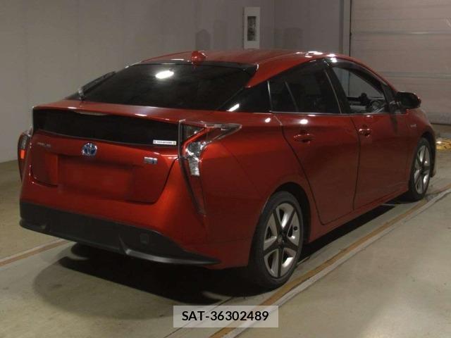 Toyota PRIUS 2016 8853306-1