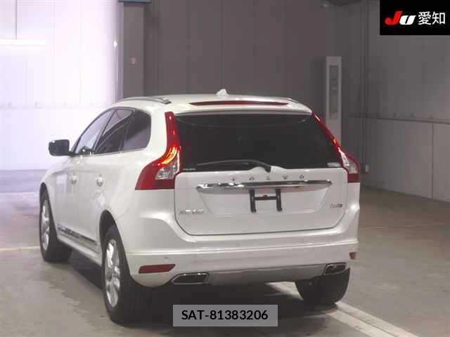 Volvo XC60 2017 8861593-1