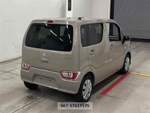 Suzuki WAGON R 2026 8921471-5