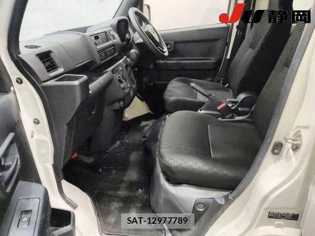 Toyota PIXIS VAN 2022 8775586-6