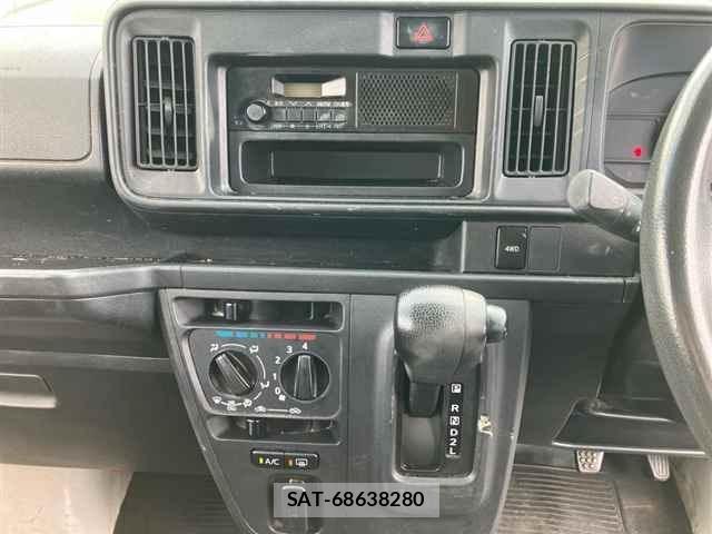 Daihatsu HIJET VAN 2020 8759444-6