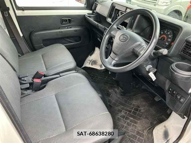 Daihatsu HIJET VAN 2020 8759444-7