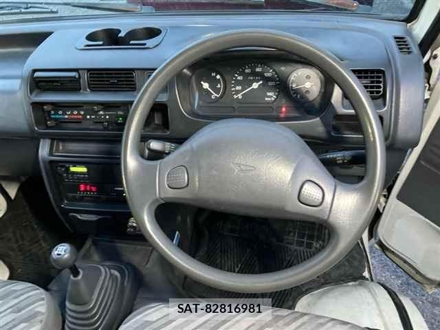 Daihatsu HIJET TRUCK 2001 8708981-3