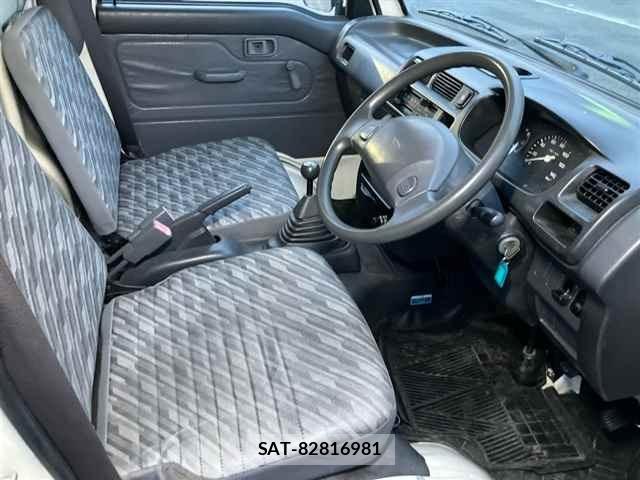 Daihatsu HIJET TRUCK 2001 8708981-7