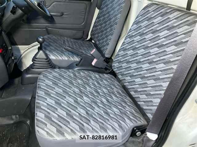 Daihatsu HIJET TRUCK 2001 8708981-8