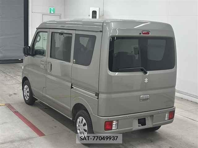 Suzuki EVERY 2026 8928129-1