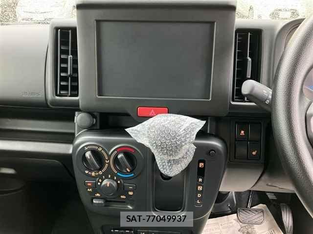 Suzuki EVERY 2026 8928129-6