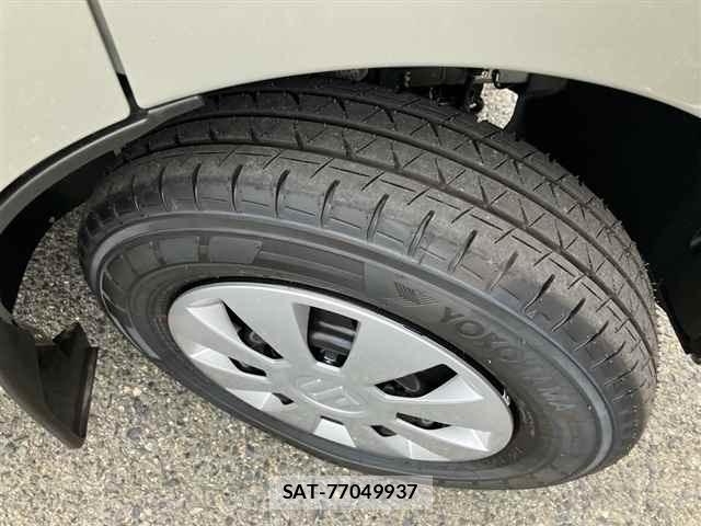 Suzuki EVERY 2026 8928129-9