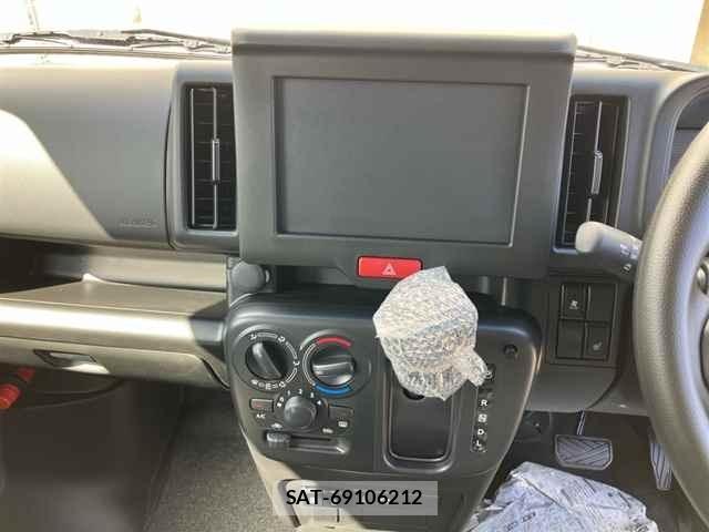 Suzuki EVERY 2026 8928130-6