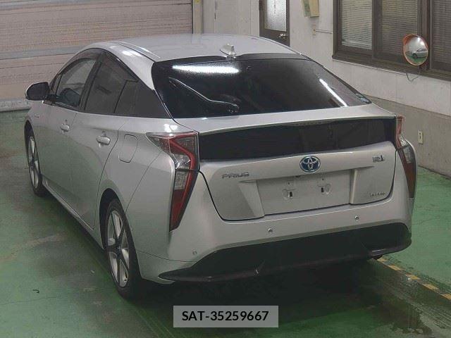 Toyota PRIUS 2016 8954510-1