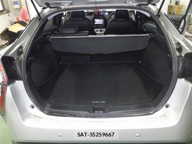 Toyota PRIUS 2016 8954510-9