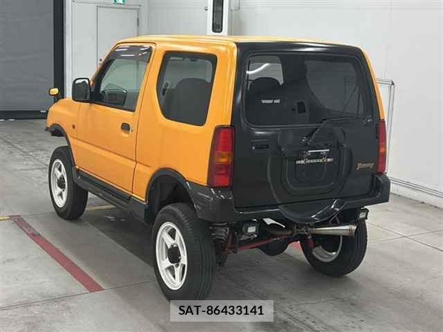 Suzuki JIMNY 2000 8933227-1