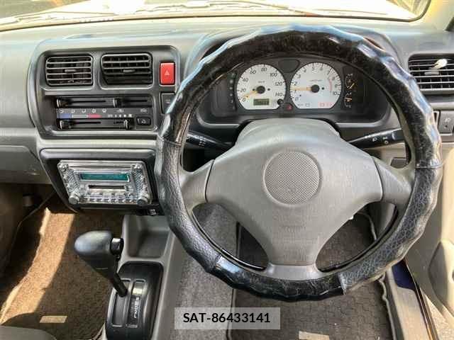 Suzuki JIMNY 2000 8933227-3