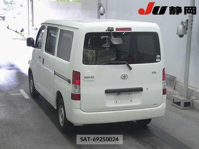 Toyota TOWNACE VAN 2016 8688031-1