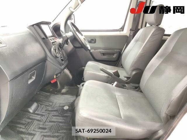 Toyota TOWNACE VAN 2016 8688031-6