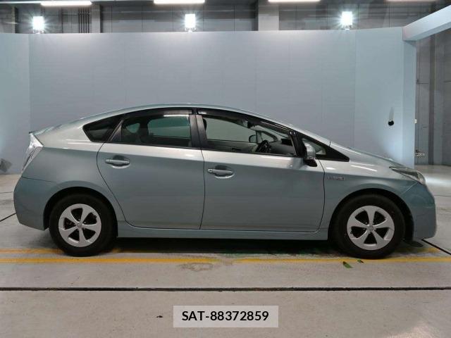 Toyota PRIUS 2013 8911267-3