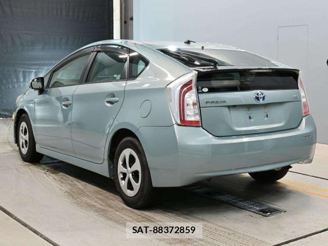 Toyota PRIUS 2013 8911267-6
