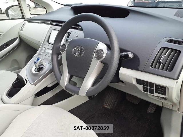Toyota PRIUS 2013 8911267-9